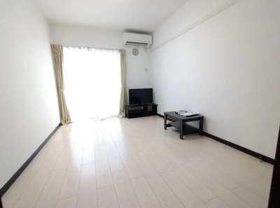 【居間・リビング】 | ラグーザ馬事公苑