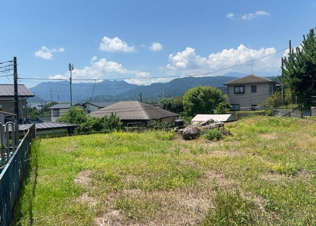 【外観】 | 最寄り駅が近いなどの交通アクセスが良い土地だと暮らしやすいですよね。通勤・通学の観点から土地を選ぶことも大切です！自身や家族のライフワークからあったの物件を探しましょう！当社営業がお力になります！