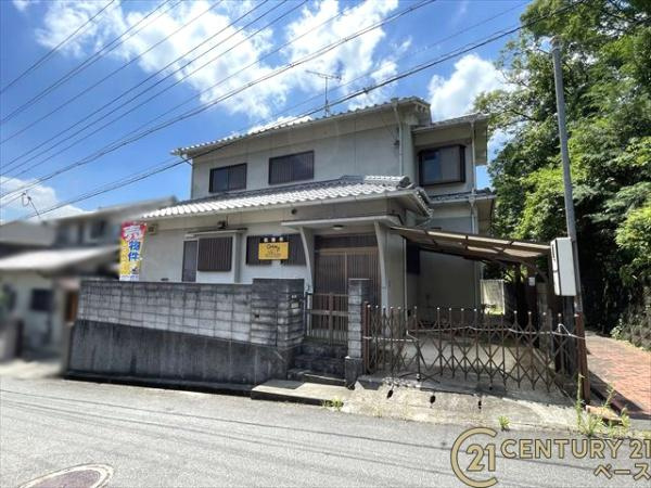 香芝市関屋北７丁目の中古一戸建の外観|■土地面積４６．２坪・建物面積３２．８坪／５ＤＫ＋Ｋの邸宅です■