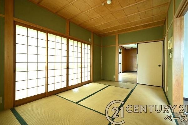 香芝市関屋北７丁目の中古一戸建の和室|■現地撮影写真■客間としてもご利用いただけます！