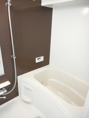 アルコ　バレーノの浴室