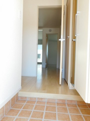 アルコ　バレーノの玄関