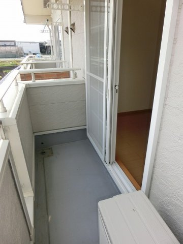 ロマネスク　Ａのバルコニー