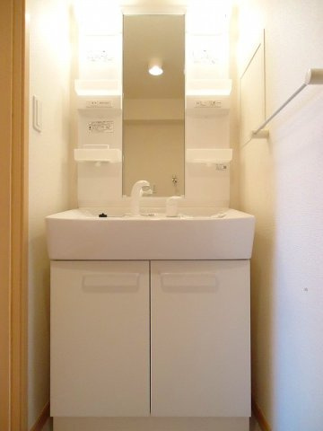 カーサ　セレノの洗面所