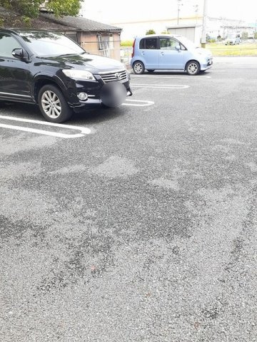 マイクレインⅢの駐車場