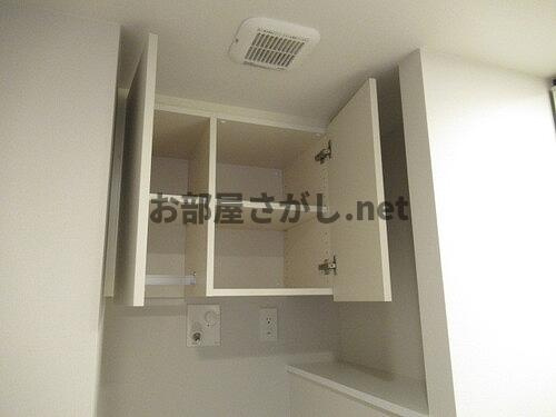 プラウドタワー平井【おとり物件なし】#学生・社会人にオススメ！初期費用分割払いOK！の洗面所|洗面所収納　※新築未入居