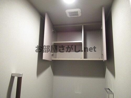 プラウドタワー平井【おとり物件なし】#学生・社会人にオススメ！初期費用分割払いOK！の洗面所|洗面所上部収納　※新築未入居