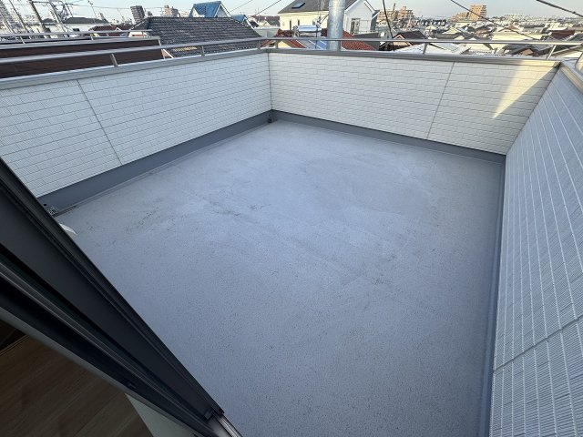 【バルコニー】 | ふじみ野市南台2丁目　未入居一戸建住宅　全2棟　(ふじみ野店) | 眺望良好な大型ルーフバルコニーです。