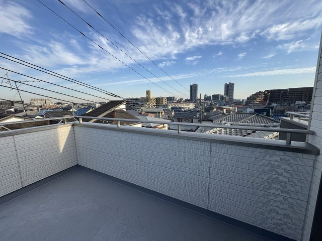 【バルコニー】 | ふじみ野市南台2丁目　未入居一戸建住宅　全2棟　(ふじみ野店)