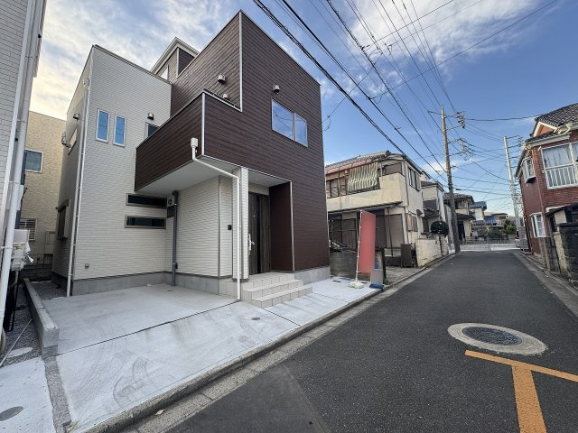 【前面道路含む現地写真】 | ふじみ野市南台2丁目　未入居一戸建住宅　全2棟　(ふじみ野店) | 周辺環境も併せてご案内いたします。
お気軽にお問い合わせください！