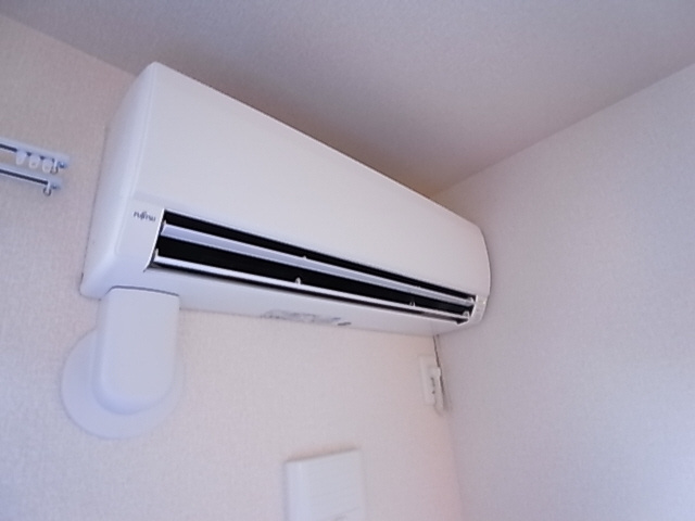 神戸市兵庫区松原通１丁目のアパートの設備|エアコン