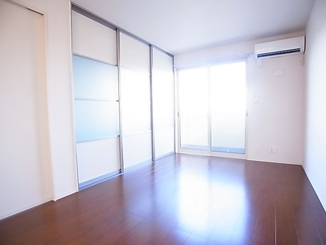 神戸市兵庫区松原通１丁目のアパート