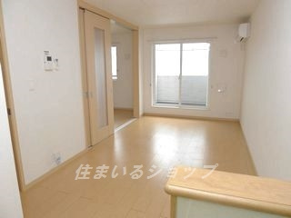 広島市安佐北区可部南１丁目のアパートの居間・リビング