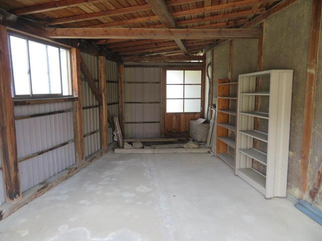 桟敷大嶋邸の収納|倉庫内部