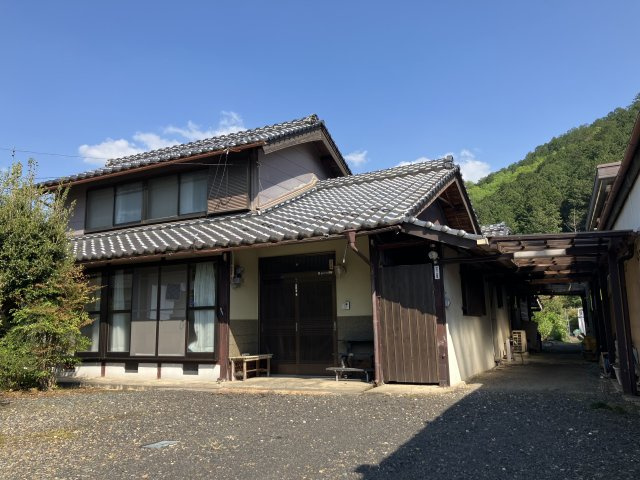 小多利濱田邸の外観|外はこのようになっています