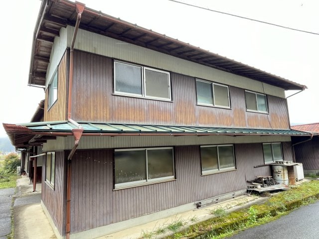 稲畑中古戸建（農地付き）の外観|物件の外観です