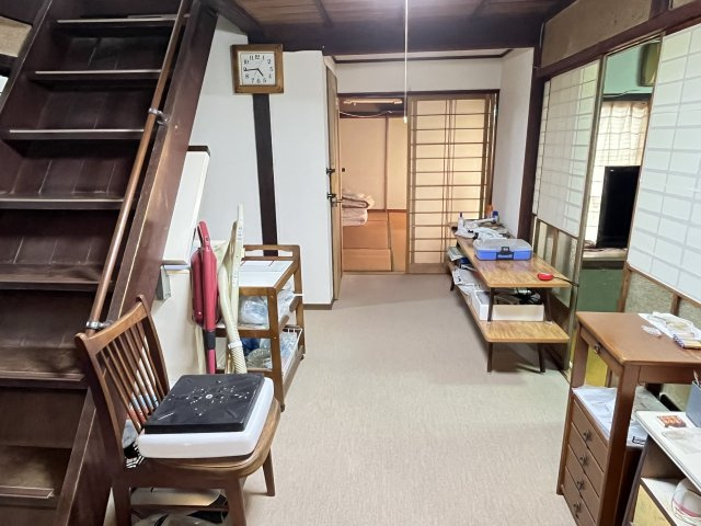 稲畑中古戸建（農地付き）の内装|内装もきれいです