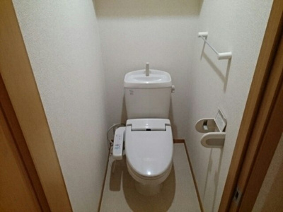 【トイレ】 | リバーサイド・ガーデン打田Ａ | 清潔感のあるトイレです