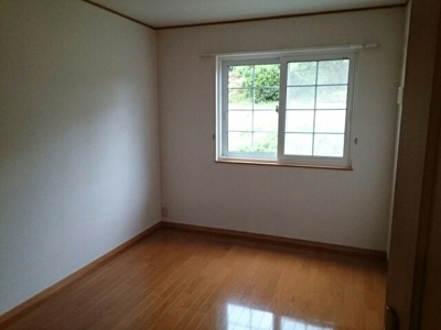 【内装】 | リバーサイド・ガーデン打田Ａ | 明るい色調の室内です