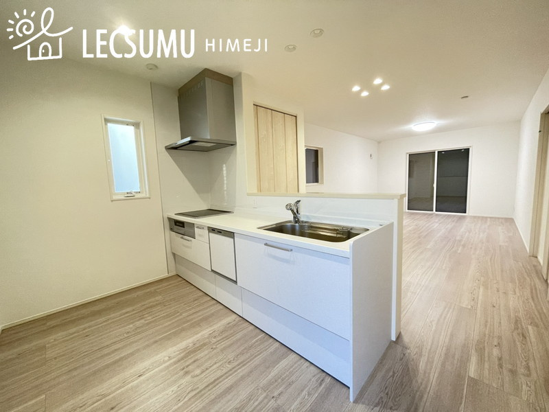 姫路市飾磨区今在家2丁目/新築戸建のキッチン