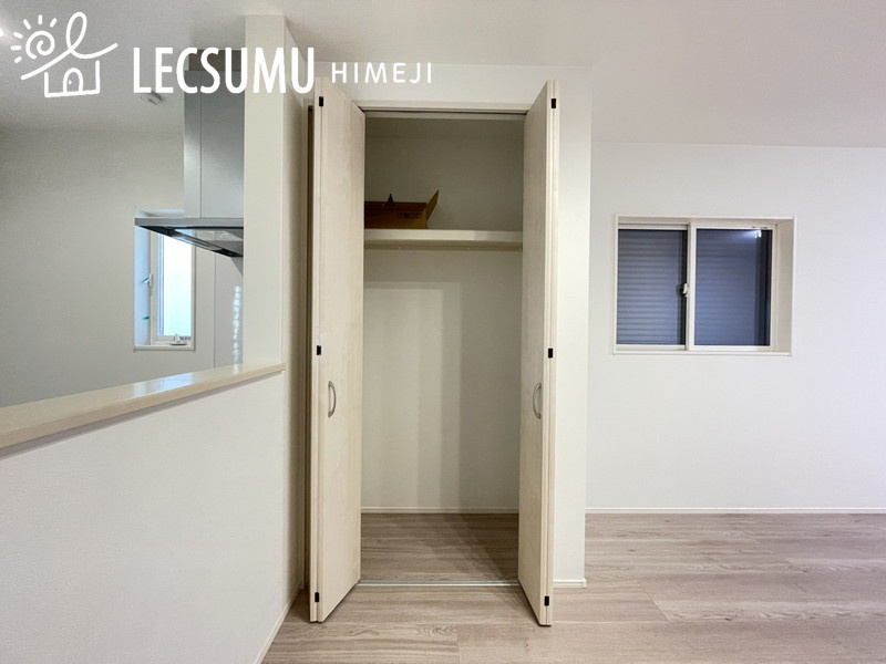 姫路市飾磨区今在家2丁目/新築戸建の収納