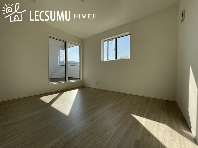 姫路市飾磨区今在家2丁目/新築戸建の寝室