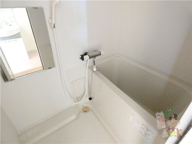 クレセール津島の浴室