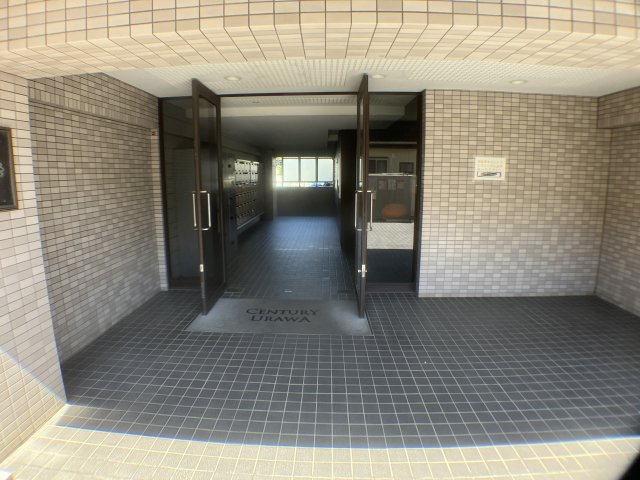 センチュリー浦和のロビー