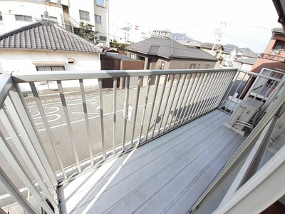 【バルコニー】 | メゾン・ドゥ・リブ