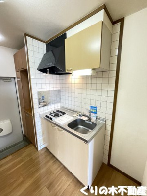 【キッチン】 | イースト・バード | 反転タイプのお部屋です（現況を優先します）
