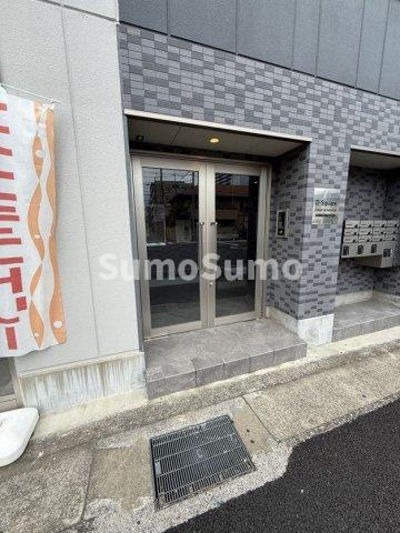 D-Square深江本町のエントランス