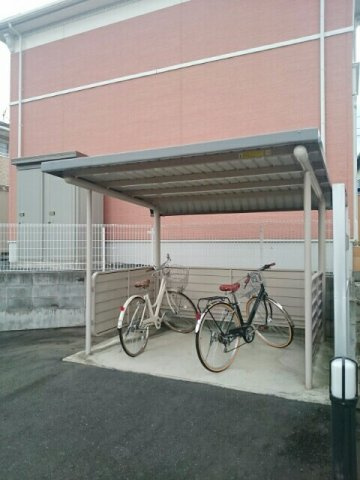 ノーブル・フォーシーズンＢのその他