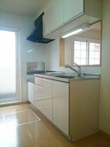 ノーブル・フォーシーズンＢのキッチン