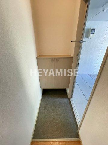 セジュール高尾の玄関