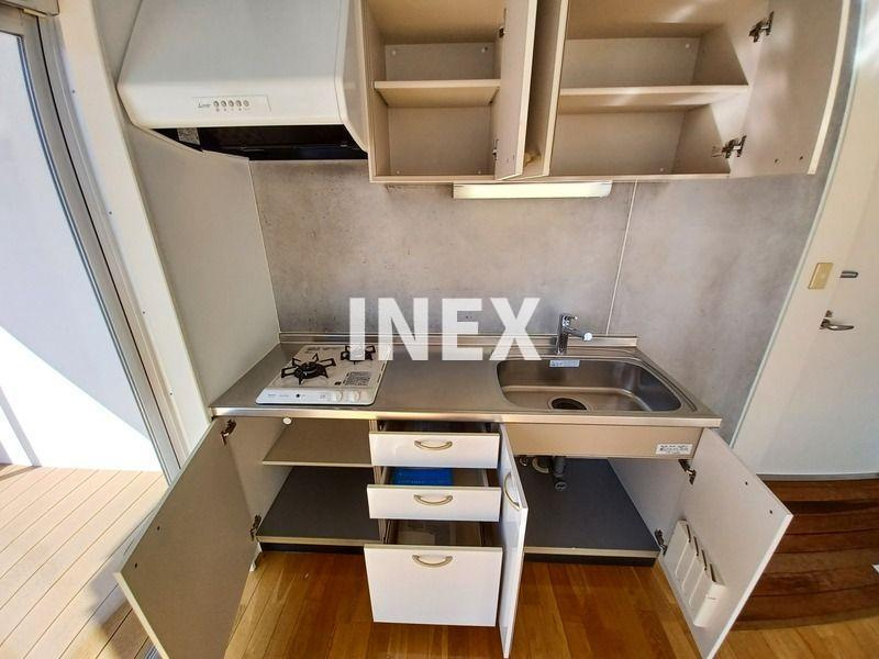 横浜市西区北幸２丁目の賃貸マンションのキッチン