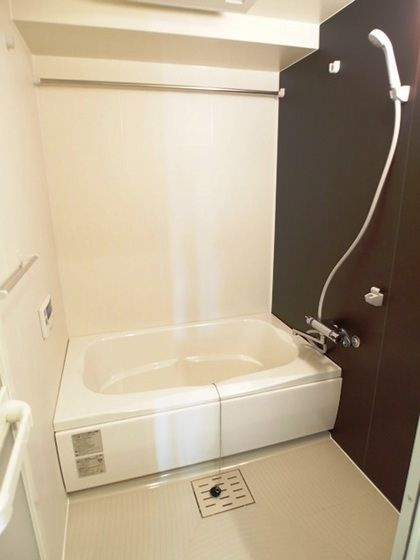 ソレイユ元船の浴室