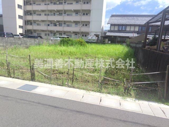 ６５６１２　岐阜市岩倉町土地の外観