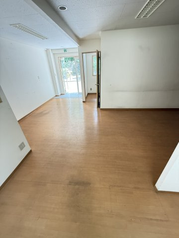 多摩市豊ヶ丘２丁目の事務所のトイレ|【Pハイツ2】