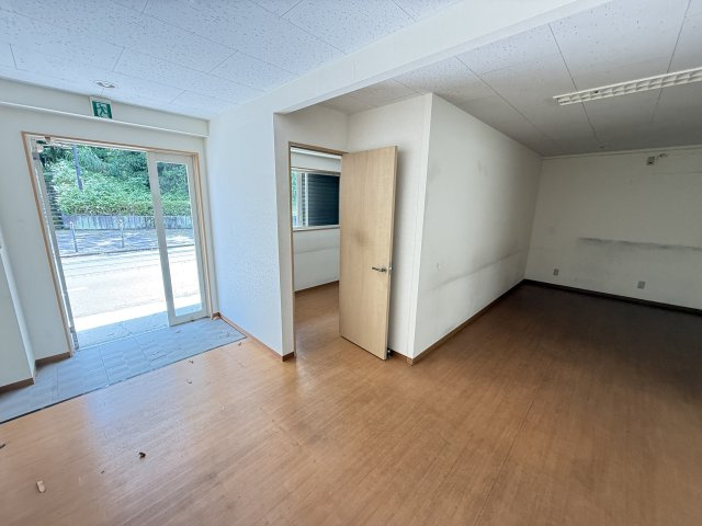 多摩市豊ヶ丘２丁目の事務所の内装|【Pハイツ2】