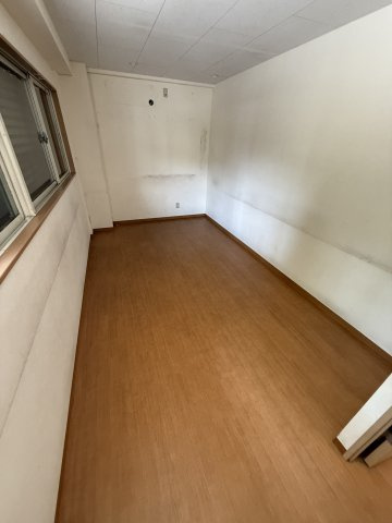 多摩市豊ヶ丘２丁目の事務所の内装|【Pハイツ2】