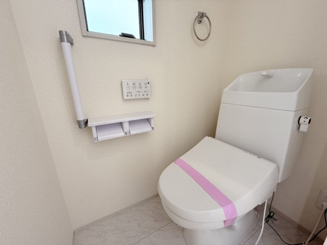 神戸市西区玉津町新方新築戸建9号棟のトイレ