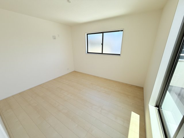 神戸市西区玉津町新方新築戸建9号棟の洋室