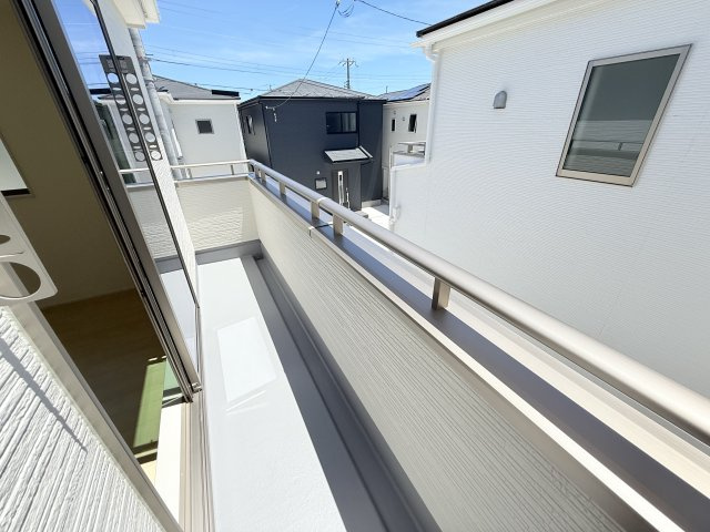 神戸市西区玉津町新方新築戸建9号棟のバルコニー