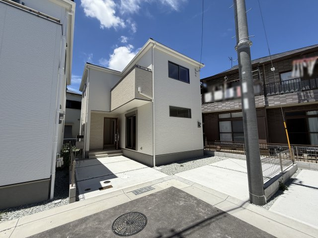 神戸市西区玉津町新方新築戸建9号棟の外観