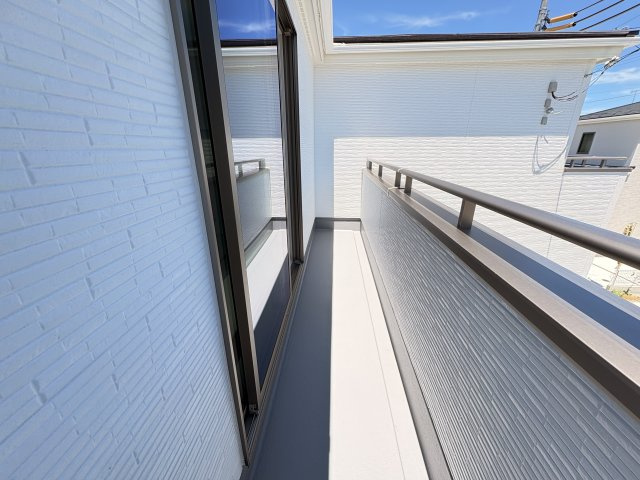 神戸市西区玉津町新方新築戸建8号棟のバルコニー