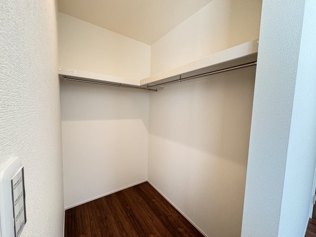 神戸市西区玉津町新方新築戸建8号棟の収納