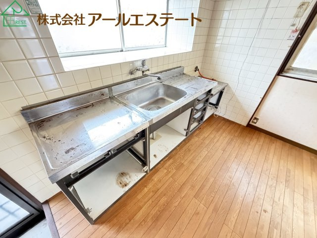 加古川市東神吉町西井ノ口　　JR「宝殿駅」徒歩11分のキッチン