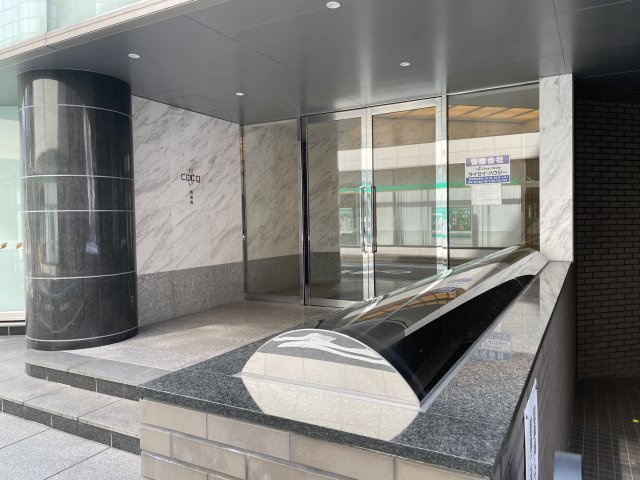 COCOハウス西葛西のエントランス|建物の内部です