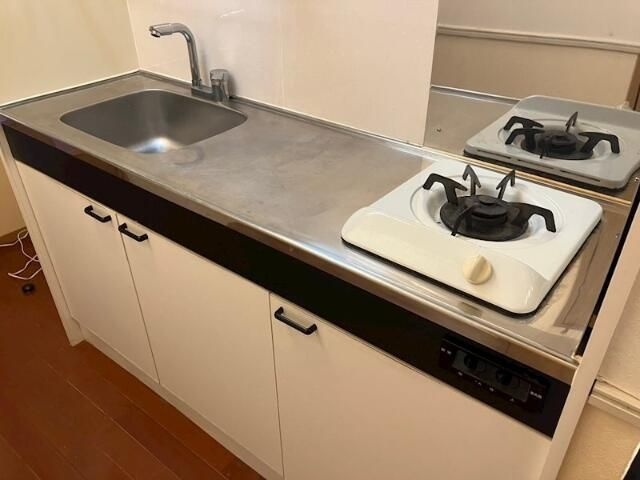 プティパレドゥのキッチン