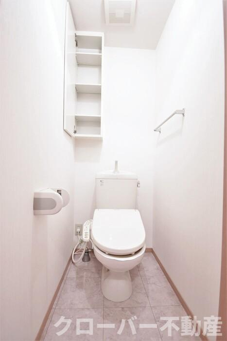 ＧＥＮＥＳＩＳのトイレ|温水洗浄便座